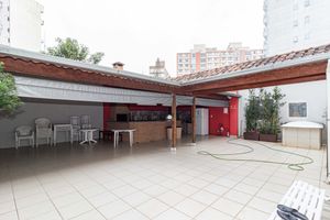 Image 40 - 877480