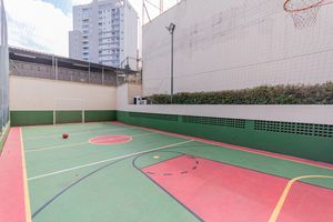 Image 21 - 486851