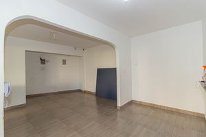 Image 26 - 892416