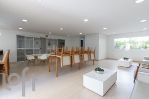 Image 19 - 37578