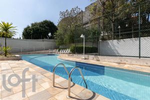 Image 8 - 37578