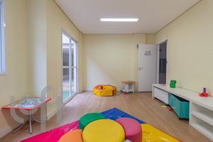 Image 31 - 37578