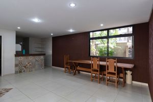 Image 4 - 37596