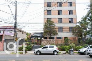Image 17 - 37596
