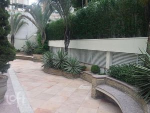 Image 6 - 37687