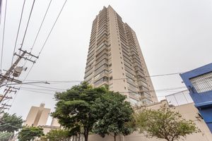 Image 30 - 881167