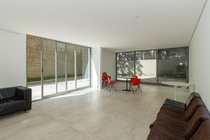 Image 60 - 895965