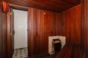 Image 87 - 855195