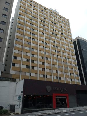 Image 7 - 38002