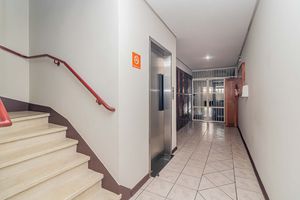 Image 2 - 3828