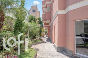 Image 12 - 38325