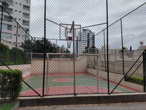 Image 2 - 38325