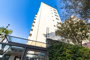 Image 33 - 551073