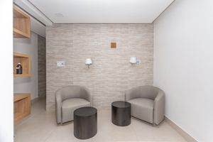Image 32 - 863975