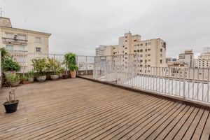 Image 42 - 325496