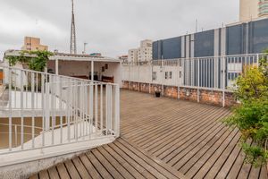 Image 44 - 325496