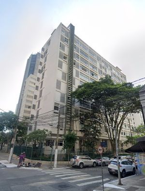 Image 21 - 815404