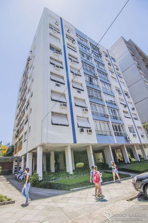 Image 28 - 835482