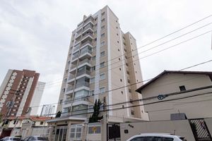 Image 33 - 894646