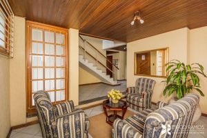 Image 8 - 3927