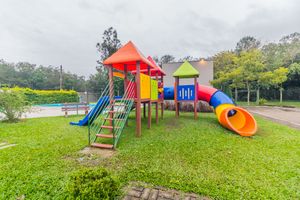 Image 39 - 650984