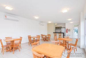 Image 37 - 650984