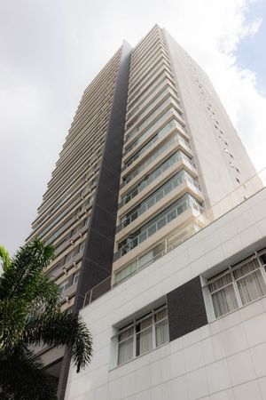 Image 18 - 865646