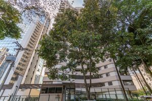 Image 70 - 866527