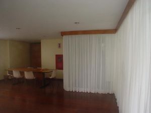 Image 47 - 679386