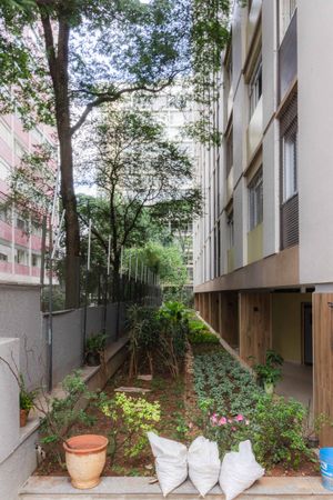Image 43 - 876463