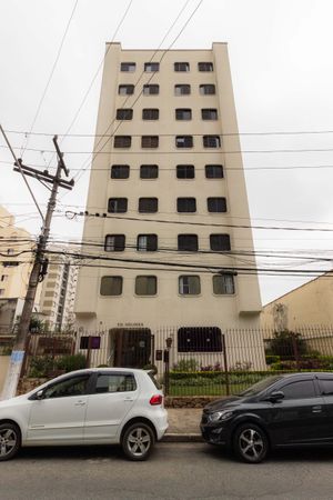 Image 31 - 875943
