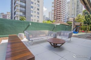 Image 8 - 399