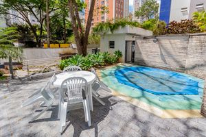 Image 44 - 918583