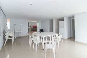 Image 30 - 862546