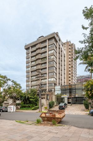 Image 33 - 185651