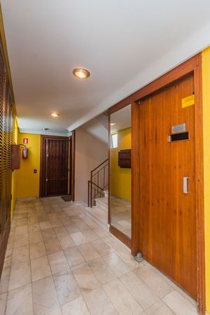 Image 29 - 276390
