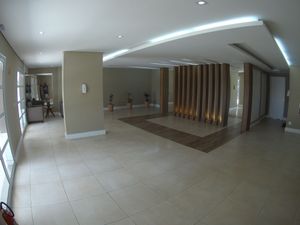 Image 29 - 889561