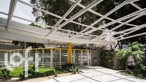 Image 11 - 40866