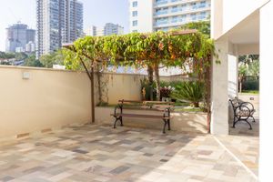 Image 67 - 888770