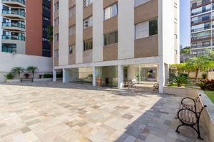 Image 68 - 888770
