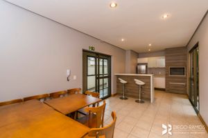 Image 28 - 131585