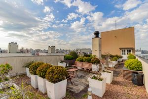 Image 34 - 237976
