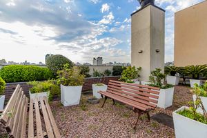 Image 37 - 237976