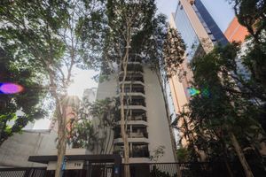 Image 15 - 863013