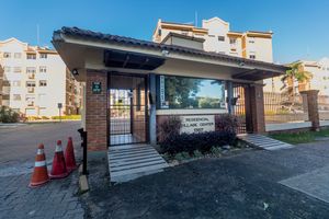 Image 40 - 305281