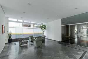 Image 34 - 896673