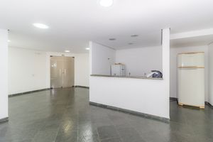 Image 44 - 855386