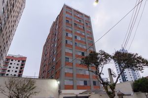 Image 24 - 888624