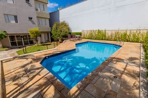 Image 42 - 904505
