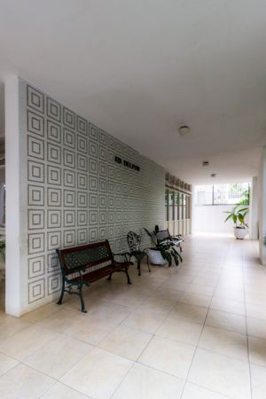 Image 37 - 856829